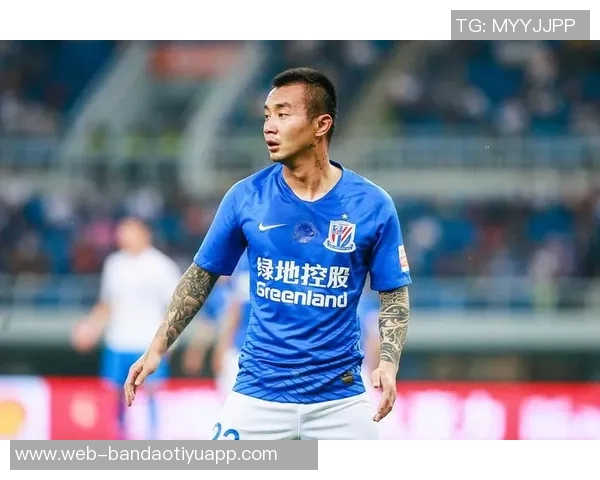 广西外援阿萨莫阿遭遇颈椎骨折意外撞坏场边LED广告牌引发关注 广西外援阿萨莫阿遭遇颈椎骨折意外撞坏场边LED广告牌引发关注