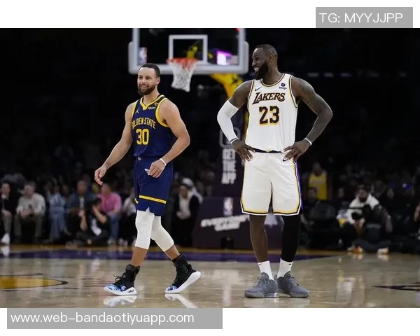 詹姆斯库里能否超越霍里的七冠传奇勒布朗未来两年前景如何