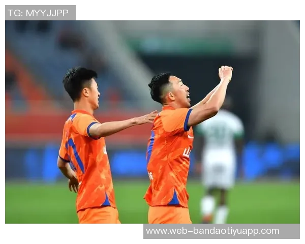 中超联赛第30轮北京国安主场大胜梅州客家展现强劲实力